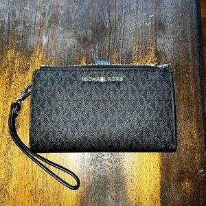Michael Kors Black Wristlet Wallet